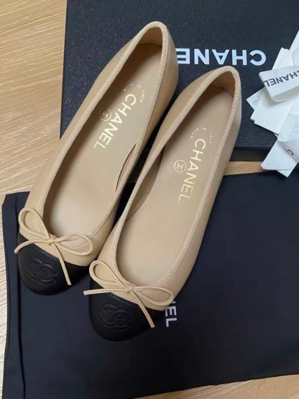 Chanel Two‑Tone Bow Ballet Flats CC Logo Leather Flat Shoes